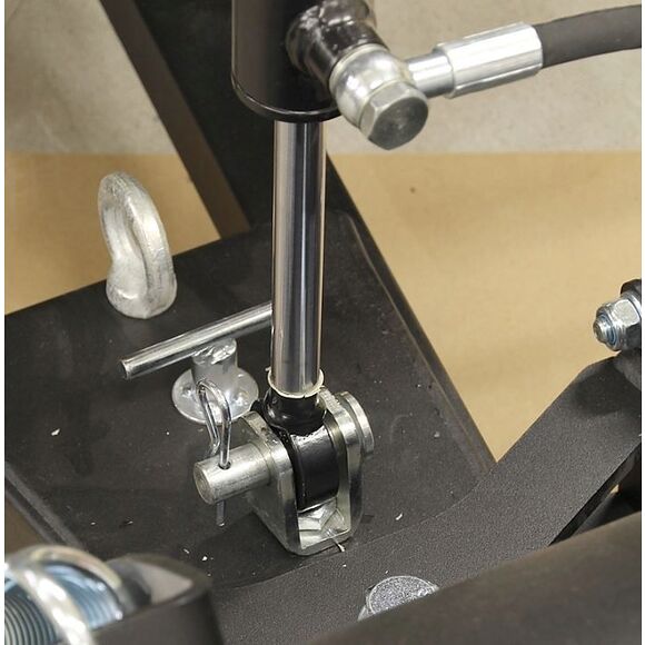 Iron Baltic (IB) Plogløftadapter Suzuki LTA 500/750 2019+