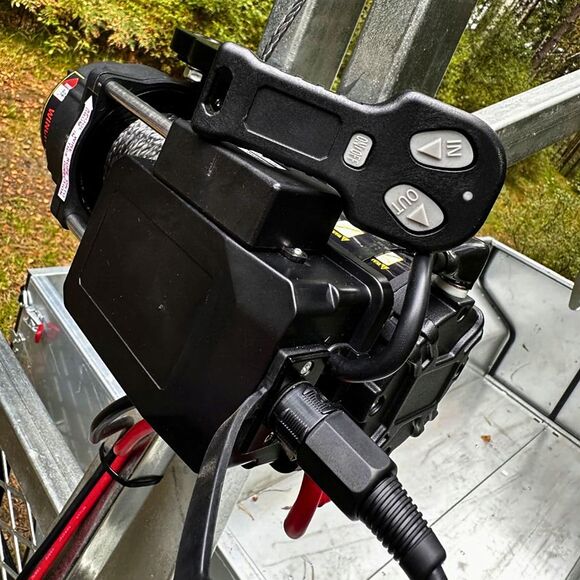 ATV-PRO ATV Tømmerhenger med Kran og Elektrisk Vinsj