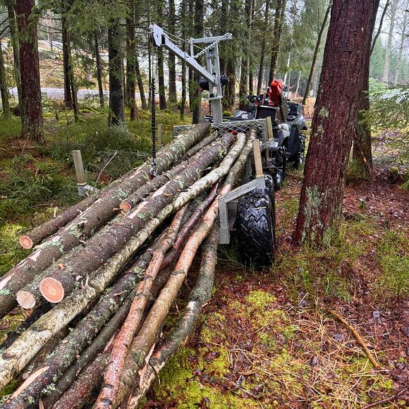 ATV-PRO ATV Tømmerhenger med Kran og Elektrisk Vinsj