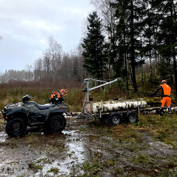 ATV-PRO ATV Tømmerhenger med Kran og Elektrisk Vinsj