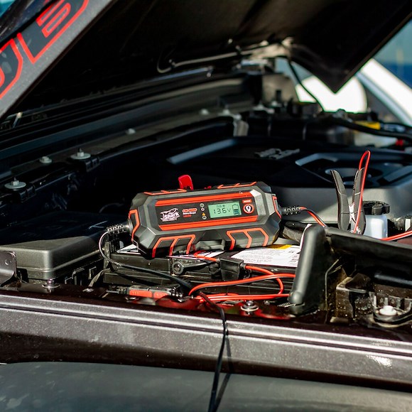 SHARK Batterilader ATV 6/12V 4A IP54