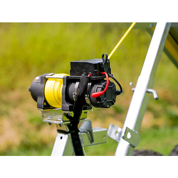 Iron Baltic (IB) Elektrisk vinsj til lunningvogn/tømmervogn/flakvogn