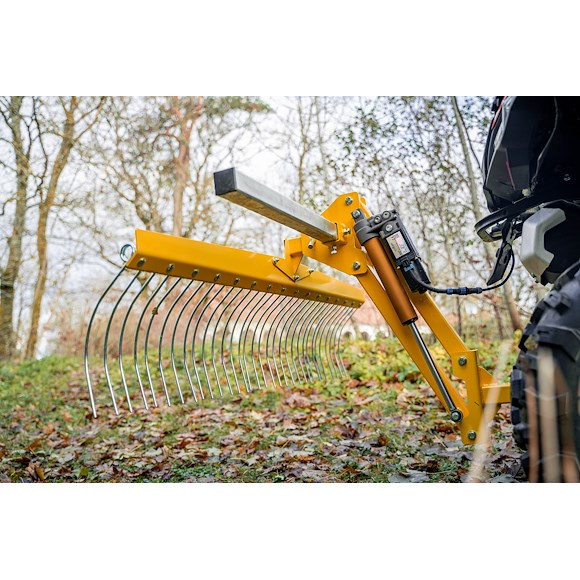 Iron Baltic (IB) Räfsa for IB Verktøybærer