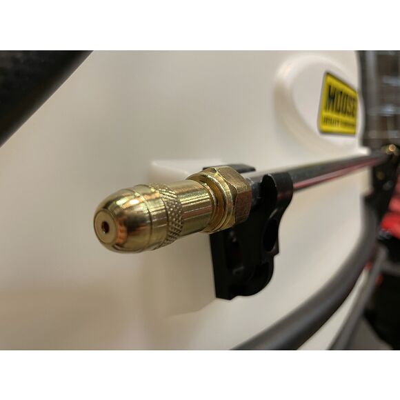 MOOSE 95 liters sprøyteaggregat komplett med sprøytebom og 7 dyser