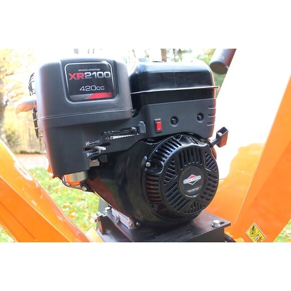 Iron Baltic (IB) Flismaskin / Flishugger PRO-14HP